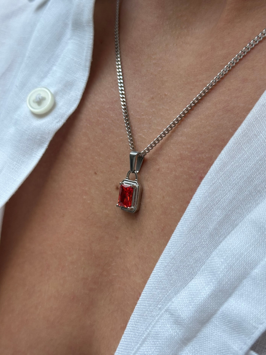 RED GEMSTONE CHAIN | Silver